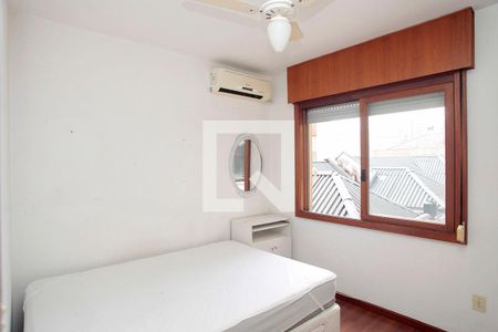 Quarto 2 de apartamento para alugar com 2 quartos, 68m² em Santa Cecília, Porto Alegre