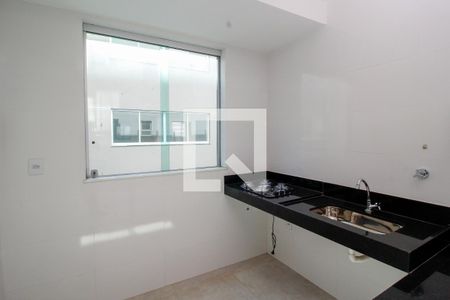Cozinha de apartamento à venda com 2 quartos, 47m² em Serra, Belo Horizonte