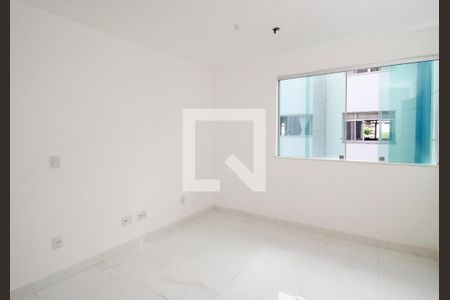 Sala de apartamento à venda com 2 quartos, 47m² em Serra, Belo Horizonte