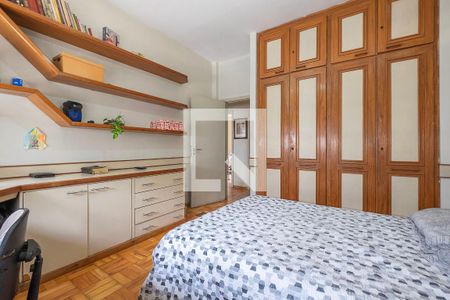 Apartamento para alugar com 197m², 3 quartos e 2 vagasQuarto 2
