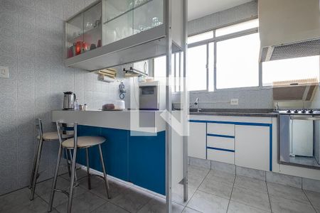 Apartamento para alugar com 197m², 3 quartos e 2 vagasCozinha