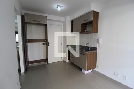 Sala/Cozinha de kitnet/studio para alugar com 1 quarto, 31m² em Moema, São Paulo