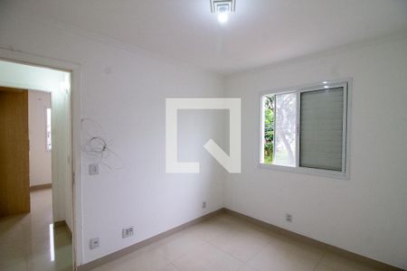 Quarto 2 de apartamento para alugar com 2 quartos, 45m² em Vila Florida, Guarulhos