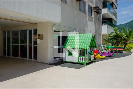 Apartamento para alugar com 72m², 2 quartos e 1 vagaÁrea comum