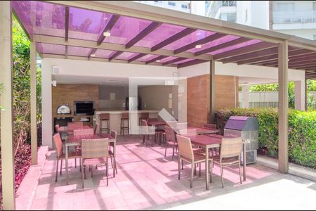 Apartamento para alugar com 72m², 2 quartos e 1 vagaÁrea comum