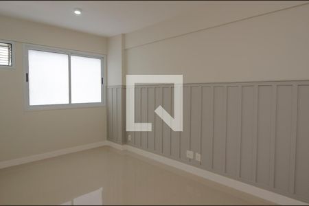 Quarto de apartamento para alugar com 2 quartos, 72m² em Recreio dos Bandeirantes, Rio de Janeiro