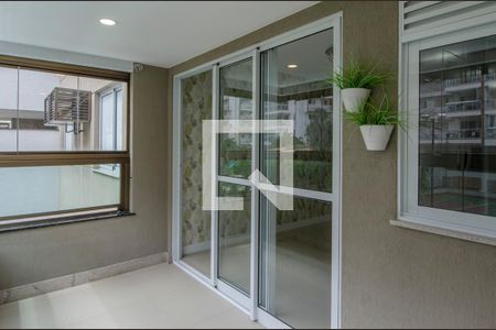 Varanda Sala de apartamento para alugar com 2 quartos, 72m² em Recreio dos Bandeirantes, Rio de Janeiro