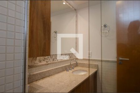 Apartamento para alugar com 72m², 2 quartos e 1 vagaBanheiro Quarto