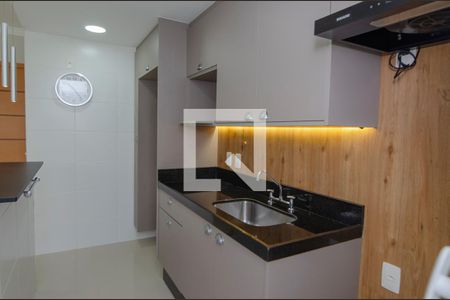 Apartamento para alugar com 72m², 2 quartos e 1 vagaCozinha 
