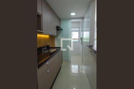 Apartamento para alugar com 72m², 2 quartos e 1 vagaCozinha 