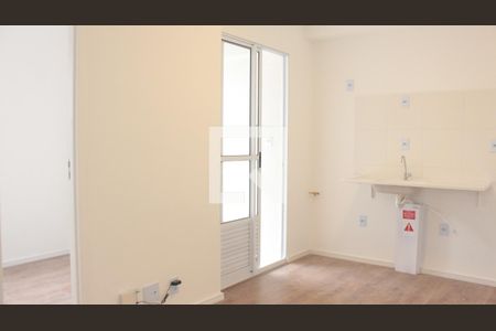 Sala/Cozinha de apartamento à venda com 2 quartos, 32m² em Vila Sônia, São Paulo