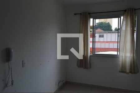 Sala de apartamento para alugar com 2 quartos, 33m² em Cambuci, São Paulo