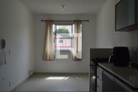 Sala de apartamento para alugar com 2 quartos, 33m² em Cambuci, São Paulo