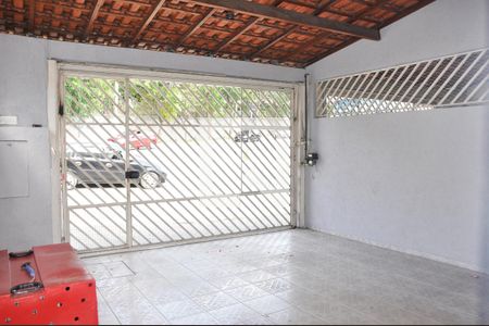Casa à venda com 160m², 3 quartos e 2 vagasGaragem