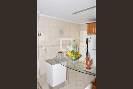 Casa à venda com 160m², 3 quartos e 2 vagasCozinha e copa