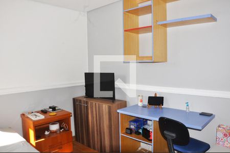 Casa à venda com 160m², 3 quartos e 2 vagasQuarto 02 com Armário