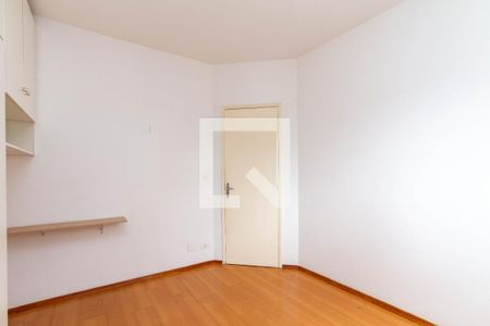 Quarto 2 de apartamento para alugar com 2 quartos, 58m² em Jardim Ana Maria, Guarulhos