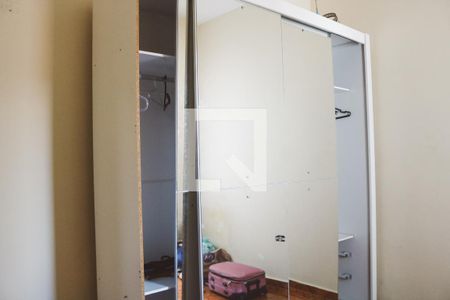 Quarto 3 de casa para alugar com 3 quartos, 80m² em Santa Teresinha, São Paulo