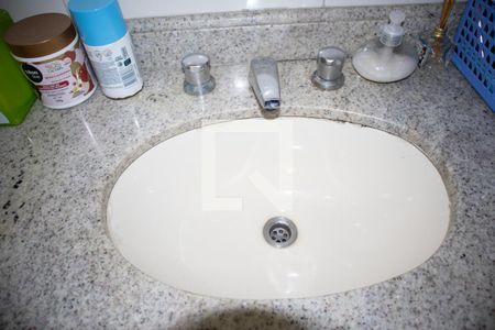 Casa à venda com 400m², 5 quartos e 8 vagasBanheiro de serviço