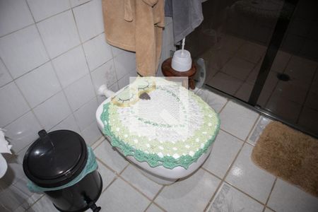 Casa à venda com 400m², 5 quartos e 8 vagasBanheiro do Suíte