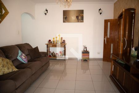 Sala de casa à venda com 5 quartos, 400m² em Vila Nilo, São Paulo