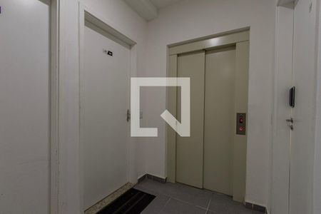 Apartamento para alugar com 45m², 2 quartos e 1 vaga Apartamento para alugar com 45m², 2 quartos e 1 vagaElevador