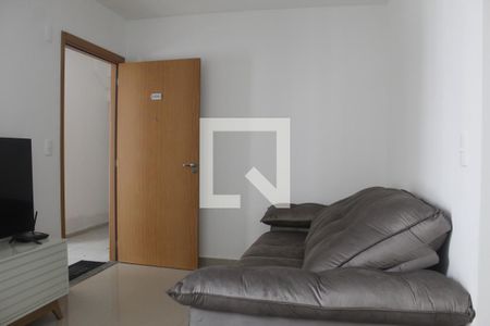 Sala de apartamento para alugar com 2 quartos, 55m² em Jansen, Gravataí