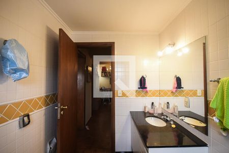 Apartamento à venda com 238m², 3 quartos e 3 vagasBanheiro