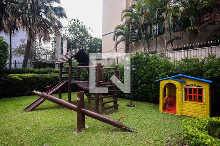 Apartamento à venda com 238m², 3 quartos e 3 vagasPlayground