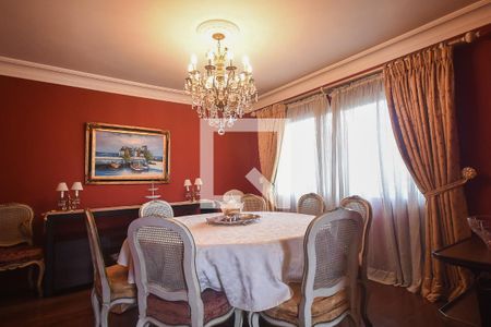 Apartamento à venda com 238m², 3 quartos e 3 vagasCopa 1