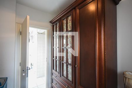 Apartamento à venda com 238m², 3 quartos e 3 vagasQuarto de Serviço