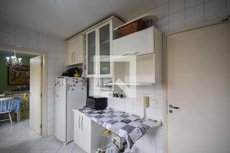 Apartamento à venda com 238m², 3 quartos e 3 vagasCozinha