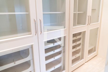 Casa à venda com 1000m², 4 quartos e 8 vagas Casa à venda com 1000m², 4 quartos e 8 vagasCloset da Suíte 3