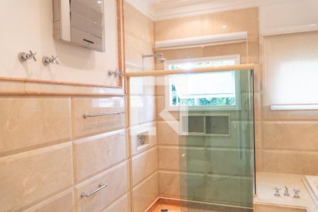 Casa à venda com 1000m², 4 quartos e 8 vagas Casa à venda com 1000m², 4 quartos e 8 vagasBanheiro da Suíte 3