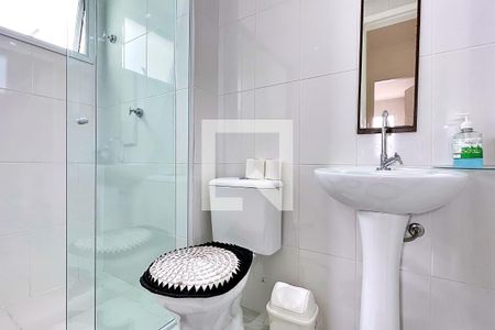 Apartamento à venda com 57m², 2 quartos e 2 vagas Apartamento à venda com 57m², 2 quartos e 2 vagasBanheiro