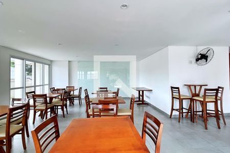 Apartamento à venda com 57m², 2 quartos e 2 vagas Apartamento à venda com 57m², 2 quartos e 2 vagasÁrea comum - Salão de festas