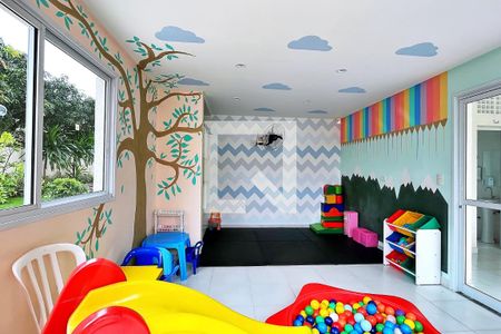 Apartamento à venda com 57m², 2 quartos e 2 vagas Apartamento à venda com 57m², 2 quartos e 2 vagasBrinquedoteca