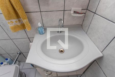 Casa à venda com 155m², 3 quartos e 2 vagas Casa à venda com 155m², 3 quartos e 2 vagasCasa 1 - Banheiro