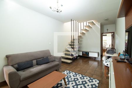 Sala de casa à venda com 3 quartos, 250m² em Vila Guilherme, São Paulo