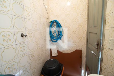 Casa à venda com 250m², 3 quartos e 2 vagasBanheiro de Serviço