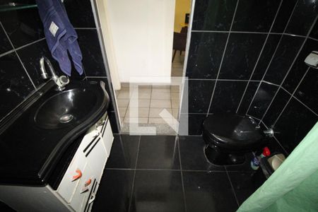 Casa à venda com 111m², 2 quartos e 2 vagasBanheiro