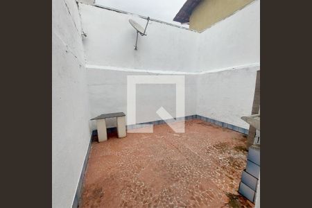Casa para alugar com 60m², 2 quartos e 1 vaga Casa para alugar com 60m², 2 quartos e 1 vagaQuintal