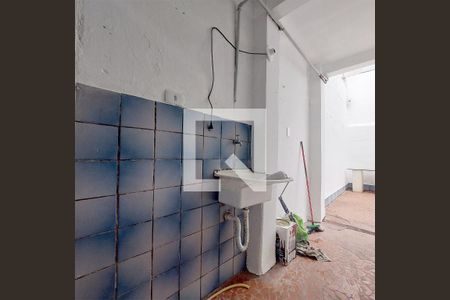 Casa para alugar com 60m², 2 quartos e 1 vaga Casa para alugar com 60m², 2 quartos e 1 vagaÁrea de serviço
