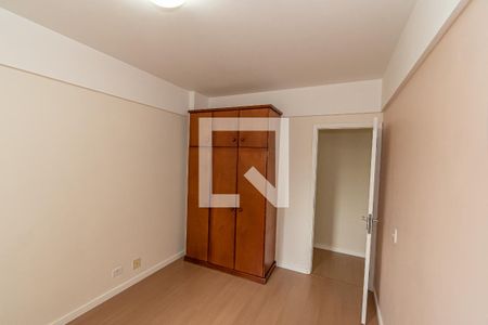 Quarto 1 de apartamento para alugar com 2 quartos, 62m² em Mansões Santo Antônio, Campinas