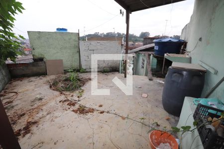 Casa à venda com 340m², 2 quartos e 1 vagaQuintal