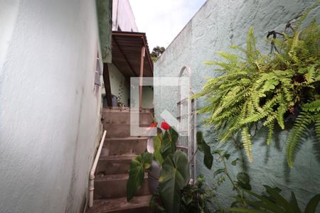 Casa à venda com 340m², 2 quartos e 1 vagaQuintal