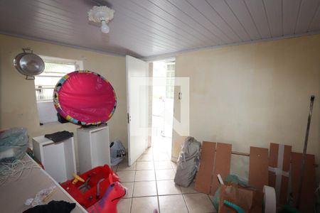 Casa à venda com 340m², 2 quartos e 1 vagaQuarto/Banheiro de Serviço