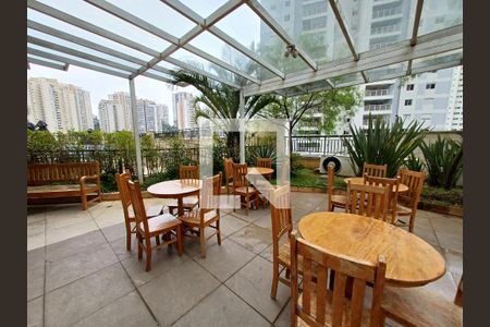 Apartamento à venda com 96m², 2 quartos e 4 vagas Apartamento à venda com 96m², 2 quartos e 4 vagasÁrea de Festas