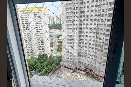 Apartamento à venda com 96m², 2 quartos e 4 vagas Apartamento à venda com 96m², 2 quartos e 4 vagasVista do Banheiro da Suíte 1