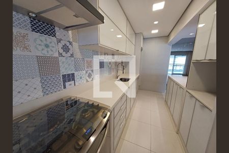 Apartamento à venda com 96m², 2 quartos e 4 vagas Apartamento à venda com 96m², 2 quartos e 4 vagasCozinha